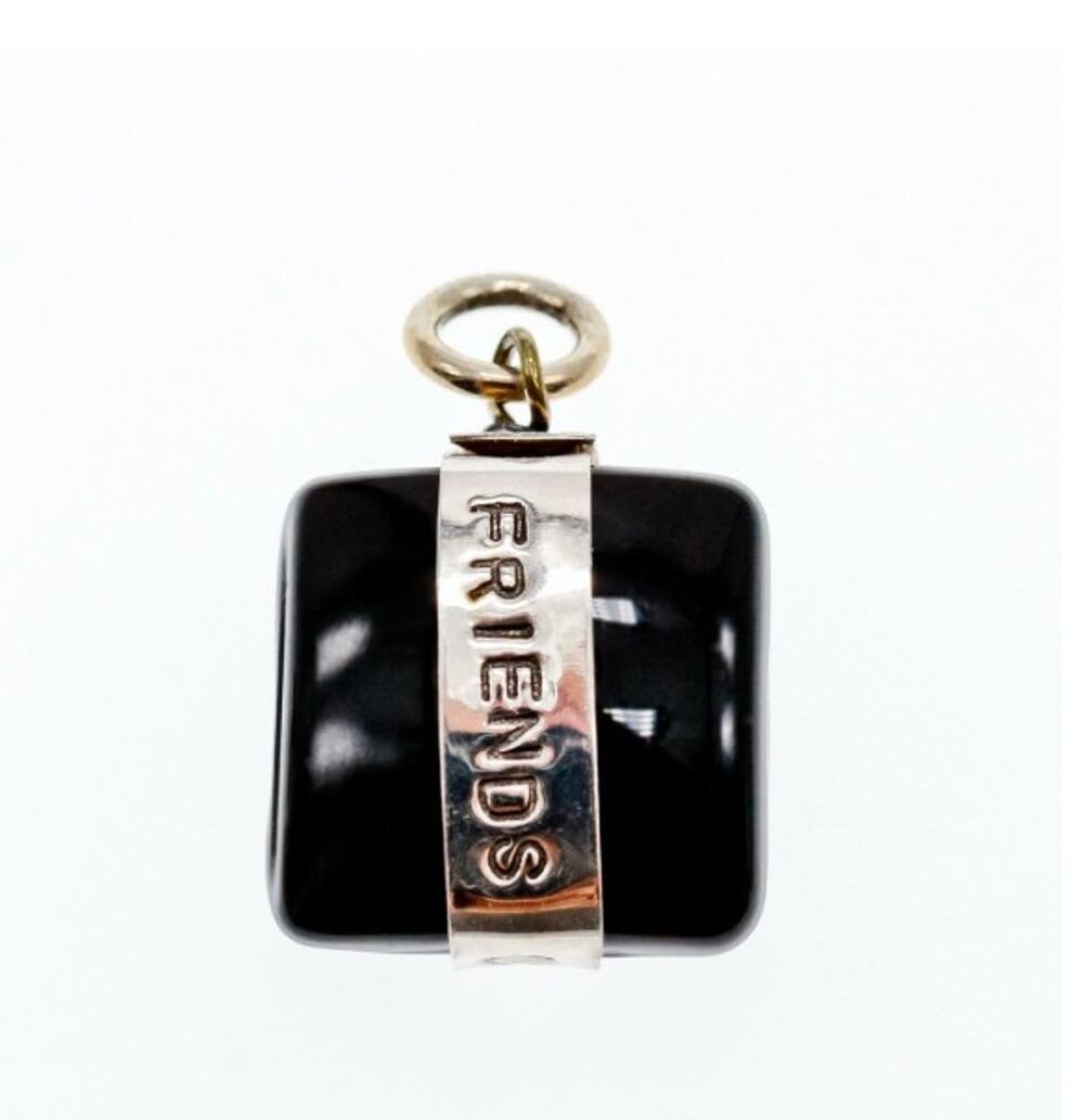 925 Sterling Silver Onyx Friends Pendant